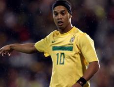 亚冠四强战爆出冷门！休斯顿火箭绝杀武汉三镇，争冠形势突变的简单介绍